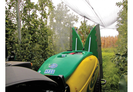 Прицепной садовый опрыскиватель CAFFINI мод. SYNTHESIS 2000